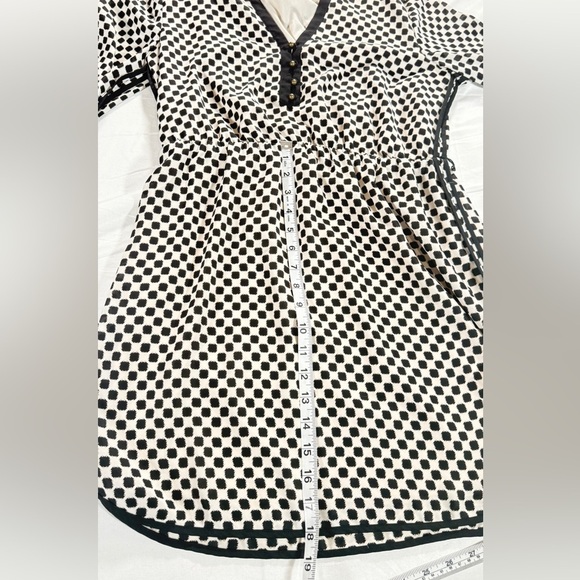 Banana Republic Elegant Black and White Dress. Size 10 petite - Picture 6 of 6